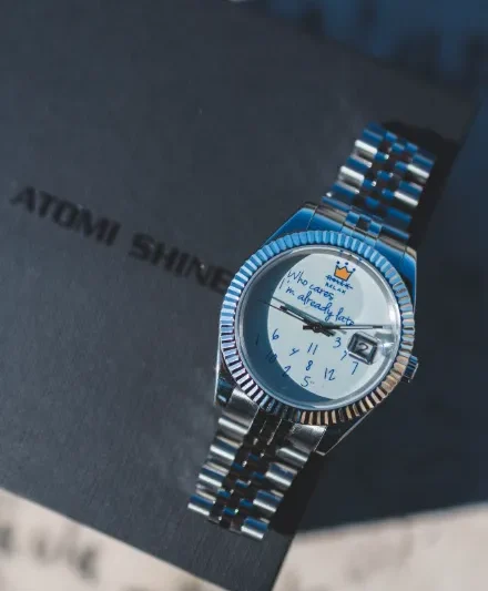 Changing Direction of Watch Trends: Mechanical Automatic Watches for Men vs Carbon Fiber Watches